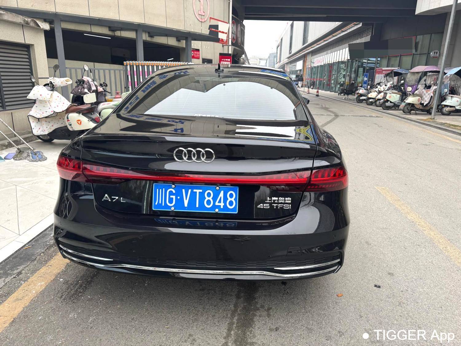 Audi 2024 A7L 2.0TFSI 45TFSI Luxury Automatic Transmission