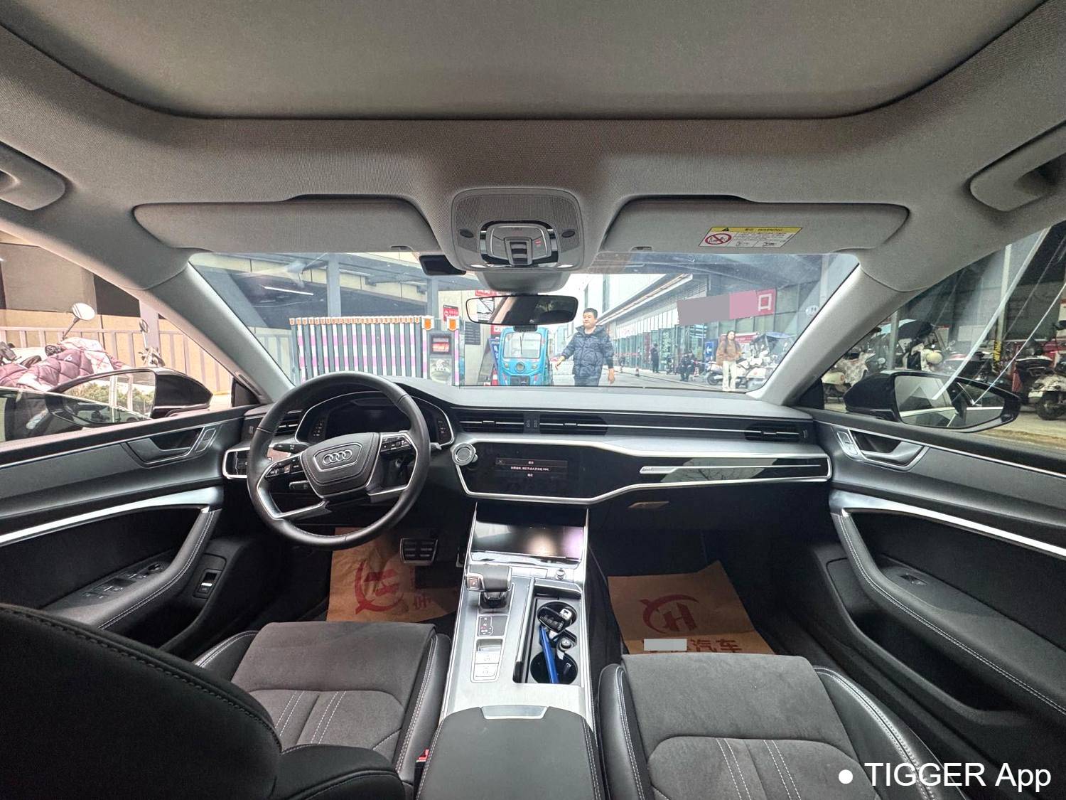 Audi 2024 A7L 2.0TFSI 45TFSI Luxury Automatic Transmission