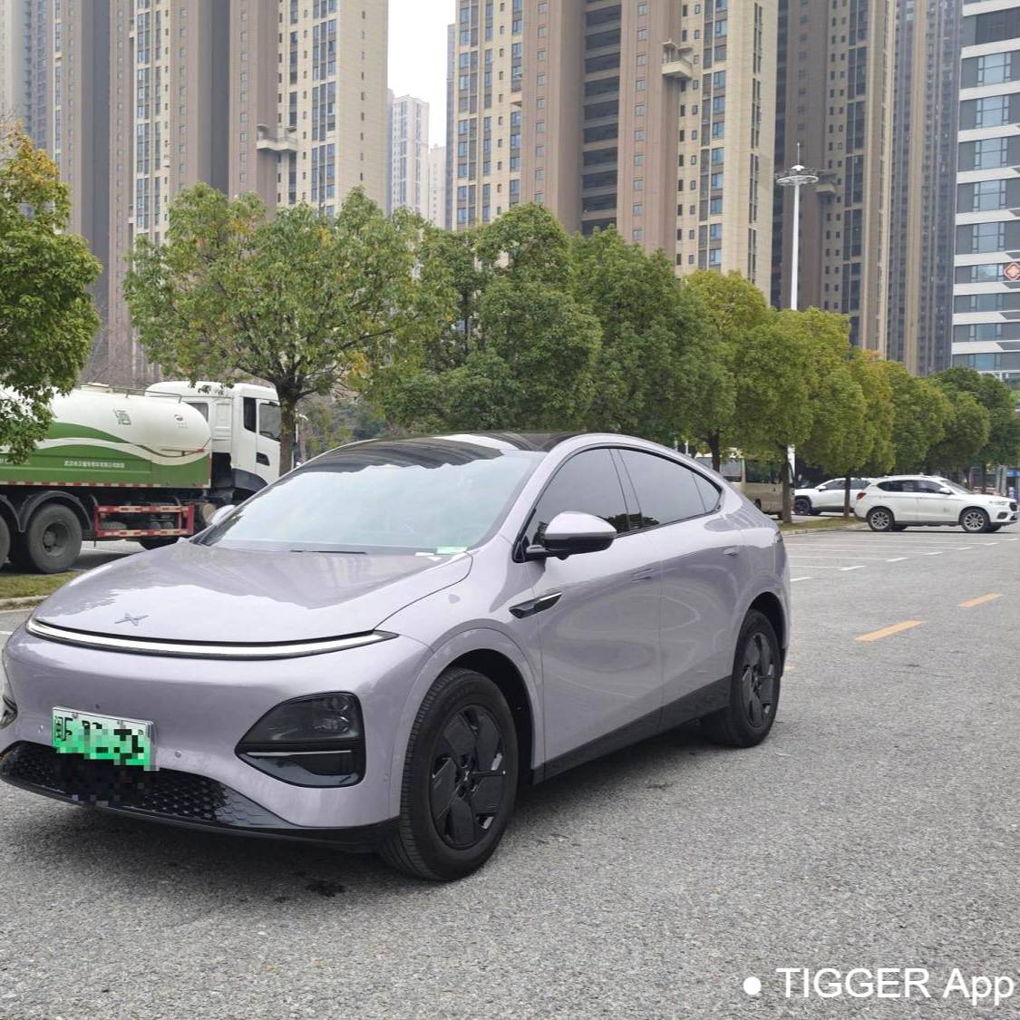 XPENG 2025 G6 625 Long Range Max Flagship Edition Automatic Transmission سيارة مستعملة