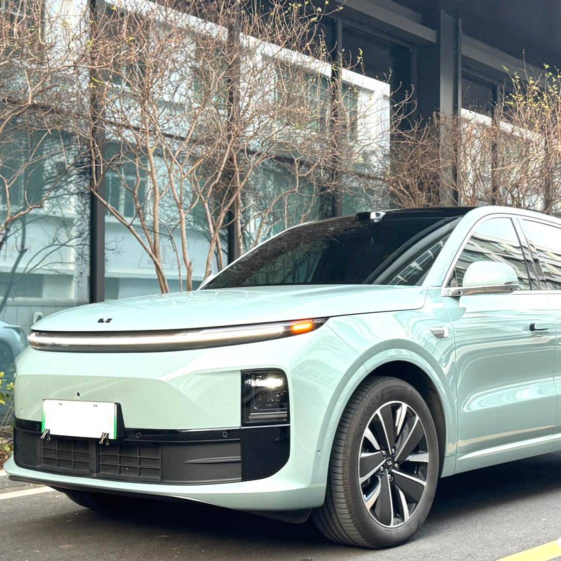 Li Auto 2025 L6 Pro Intelligent Renewal Version Automatic Transmission Подержанный автомобиль