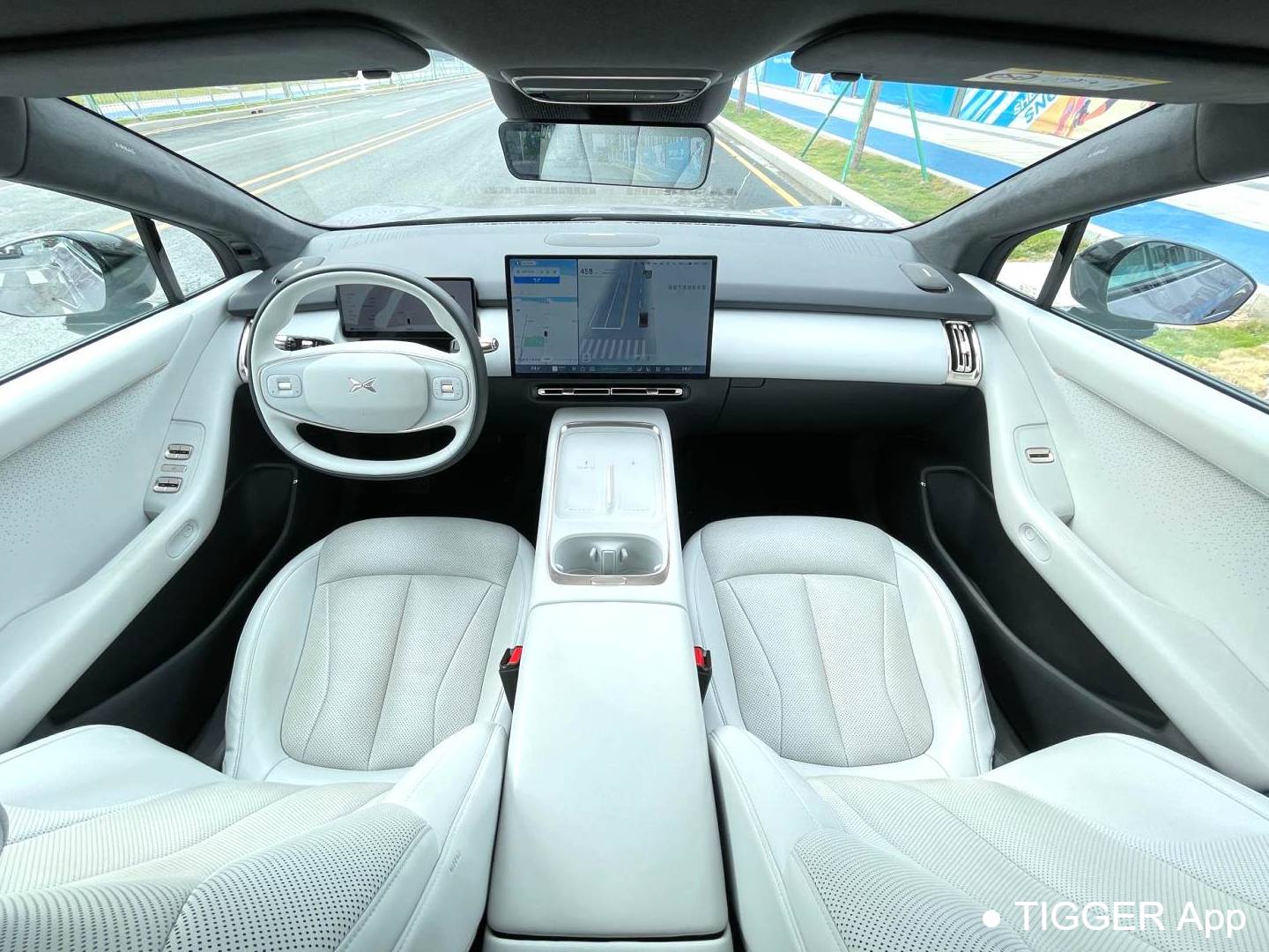 XPENG  2024 P7+Long Range Max Automatic Transmission