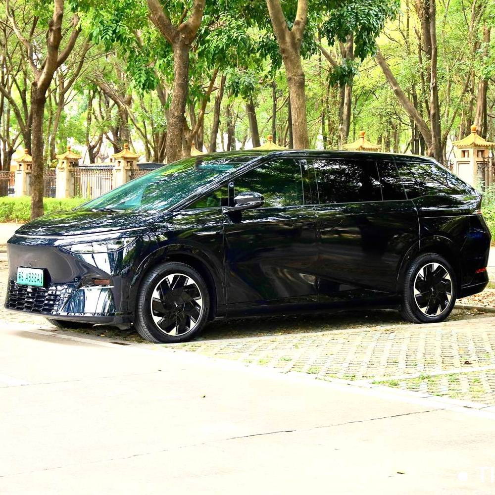 XPENG 2024 Model X9 702 Ultra-Long Range Max Automatic Used Car