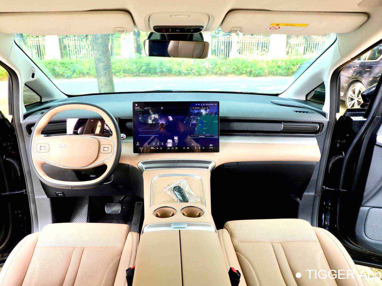 XPENG 2024 Model X9 702 Ultra-Long Range Max Automatic