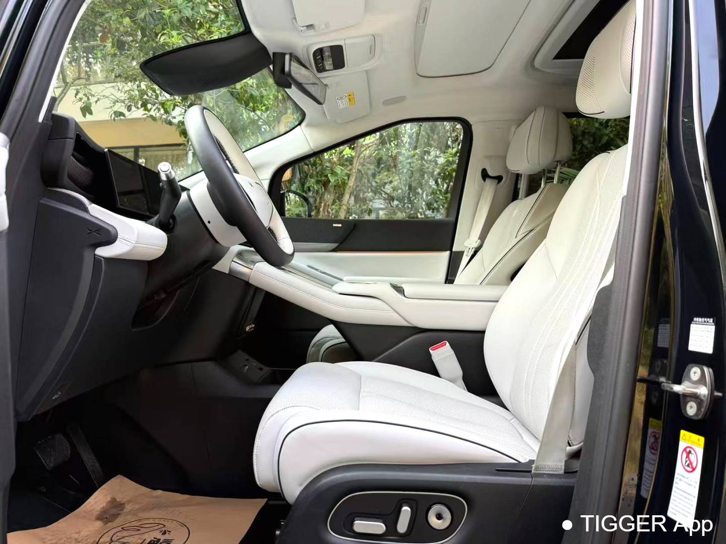 XPENG 2024 X9 702 Long Range Max Automatic Transmission