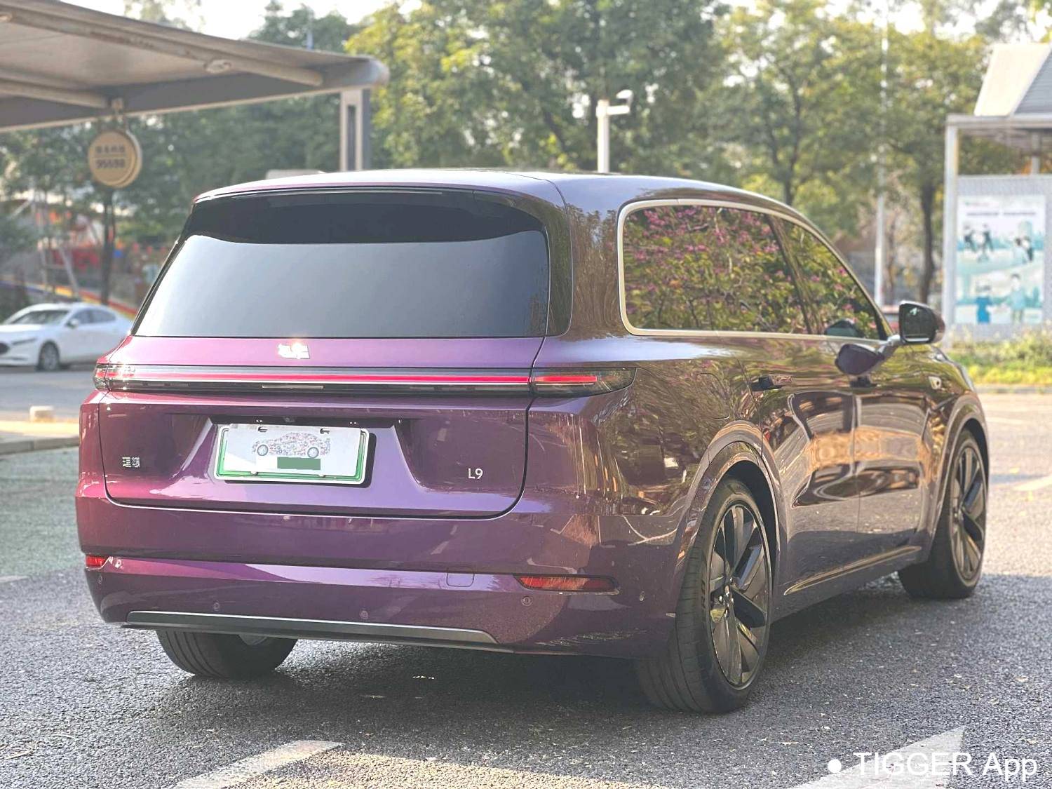 Li Auto 2022 L9 1.5T Max Automatic Transmission