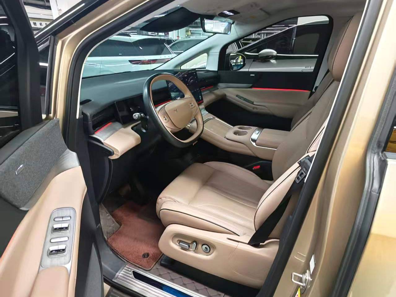 XPENG  2024 X9 702 Ultra Long Range Pro Automatic Transmission