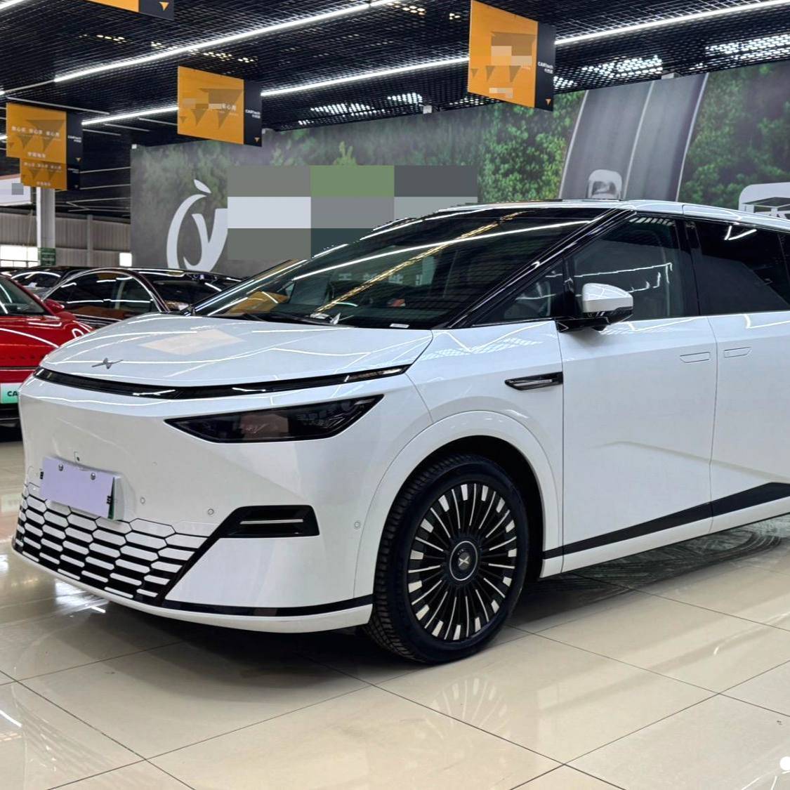 XPENG 2025 X9 740 Long Range Max Automatic Transmission Used Car