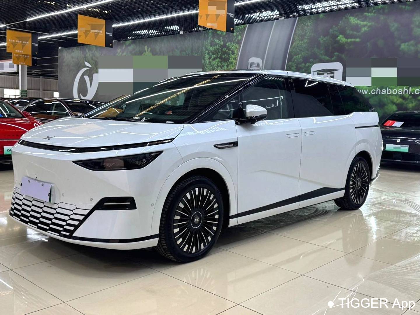 XPENG 2025 X9 740 Long Range Max Automatic Transmission