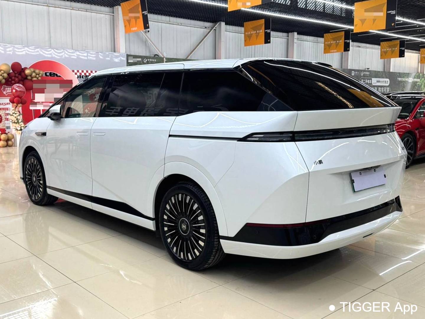 XPENG 2025 X9 740 Long Range Max Automatic Transmission