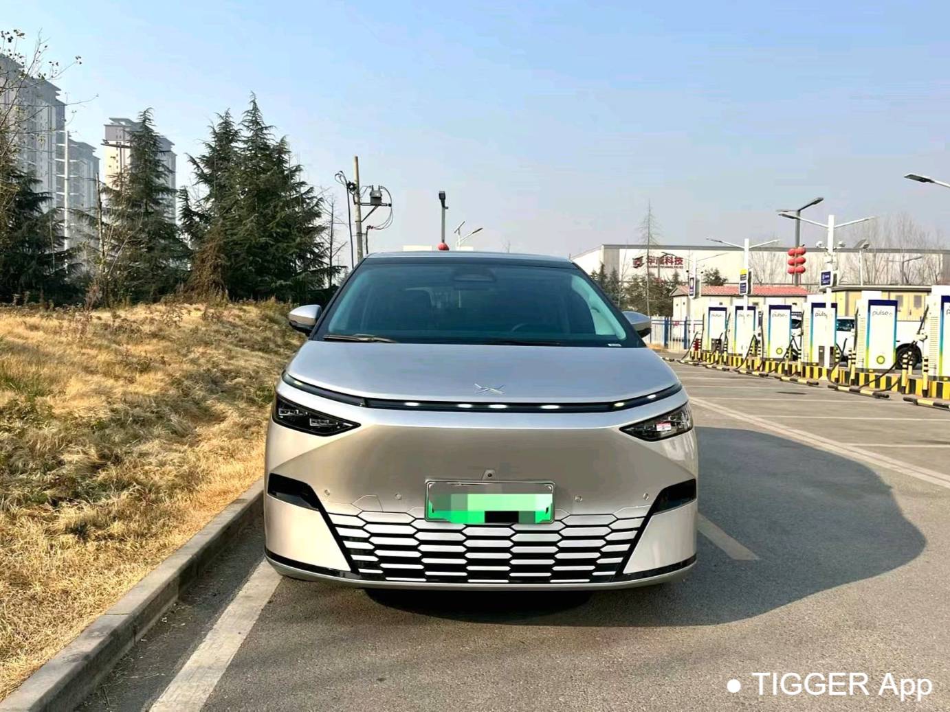 XPENG 2024 X9 640 four-wheel drive high-performance Max automatic transmission