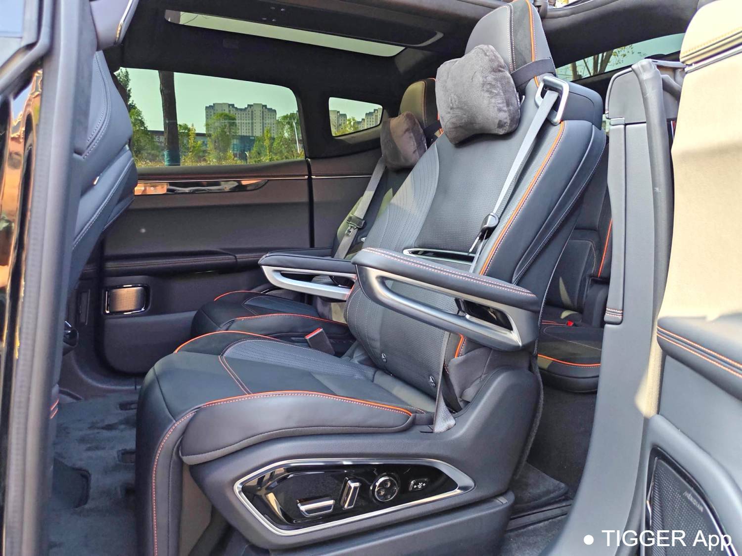 HiPhi 2021 HiPhi X Flagship Edition 6-seater automatic transmission