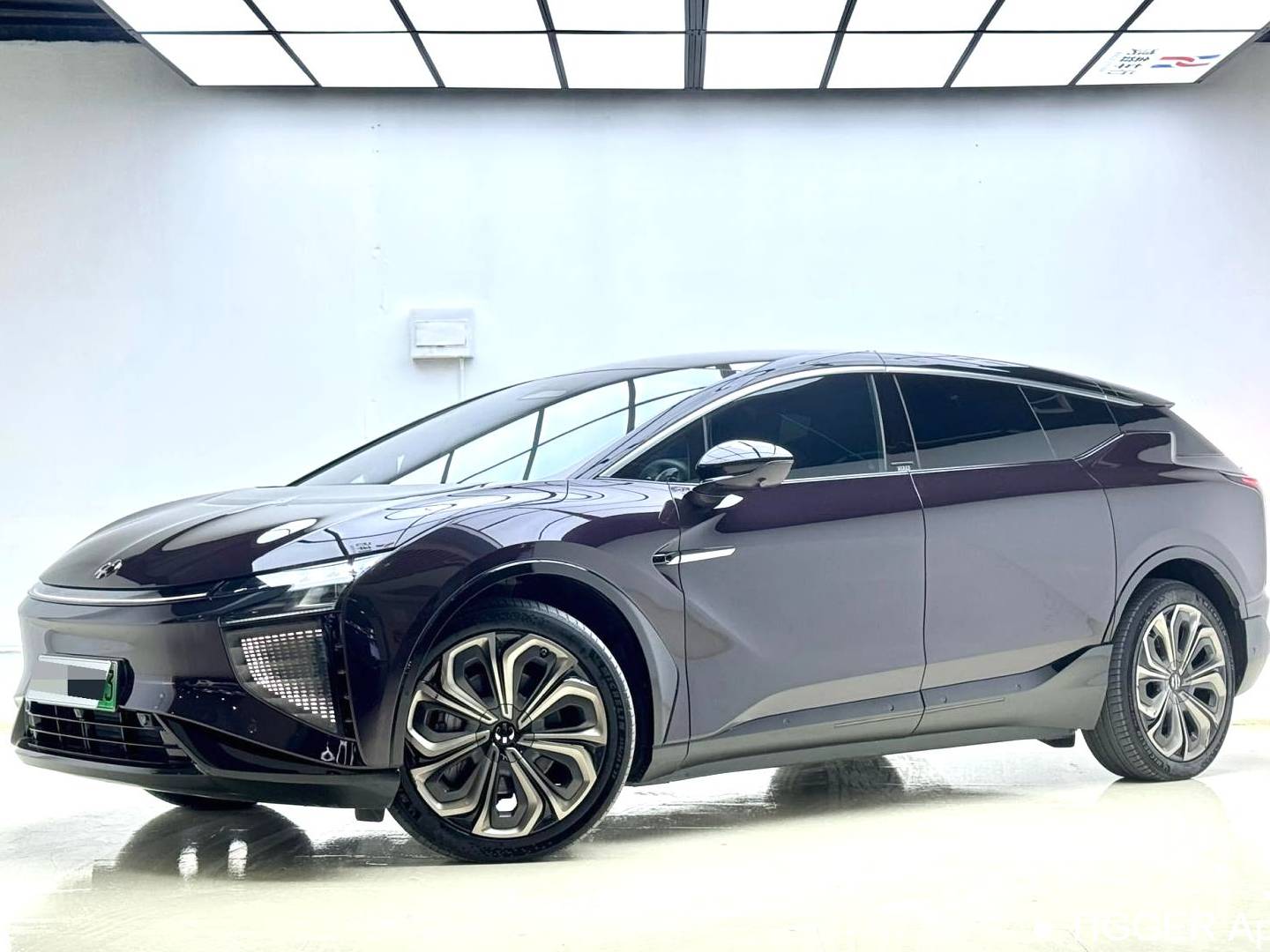 HiPhi 2021 HiPhi X Flagship Edition 6-seater automatic transmission