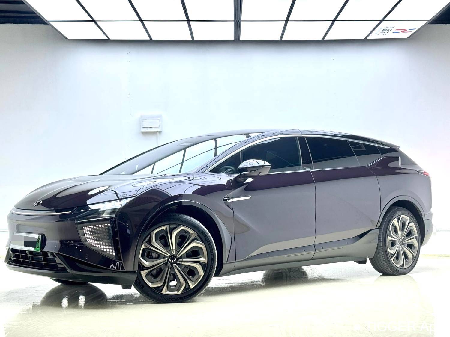 HiPhi 2021 HiPhi X Flagship Edition 6-seater automatic transmission