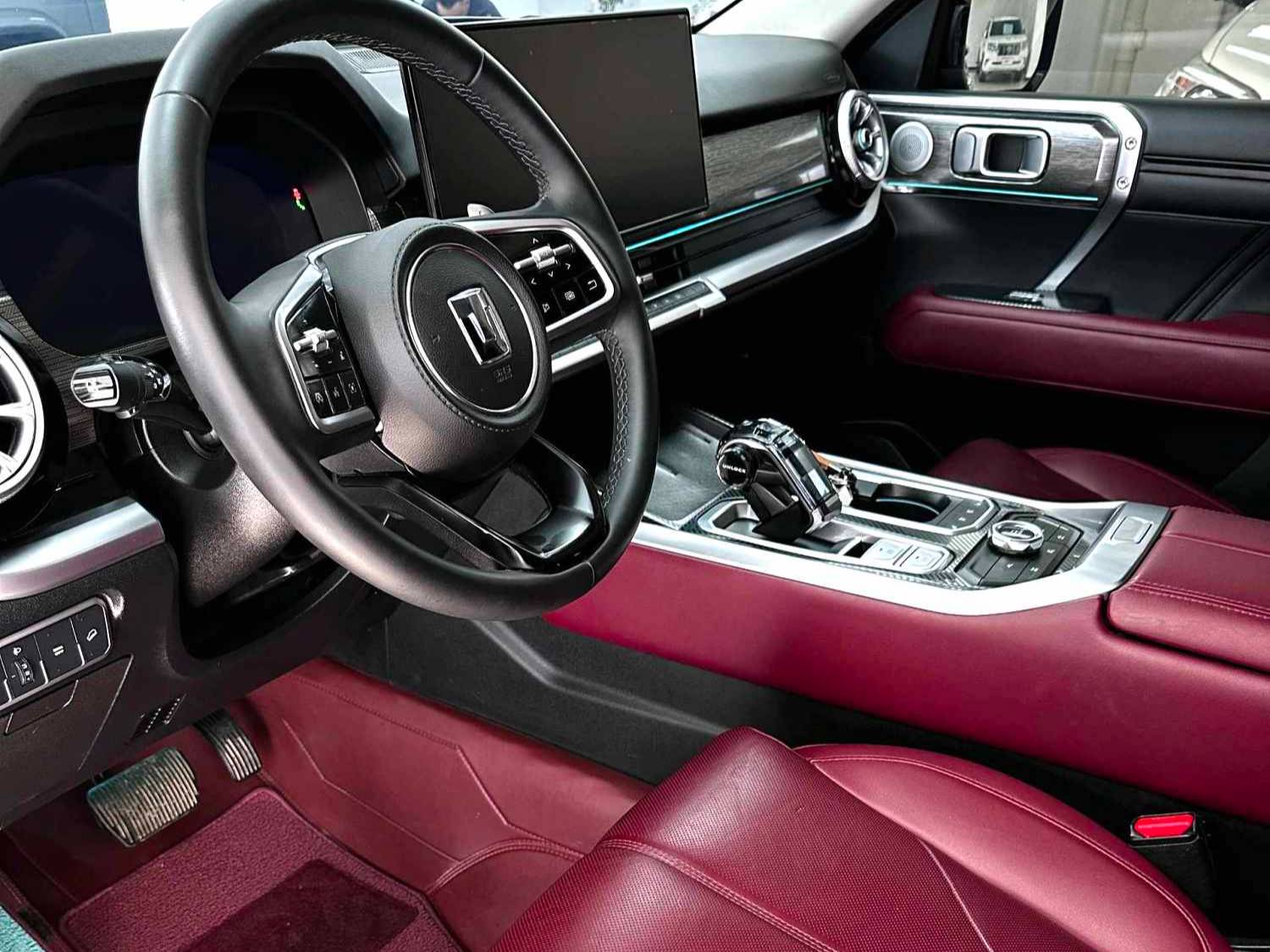 TANK 2024 TANK 400 Hi4-T 2.0T Off road Edition Automatic Transmission