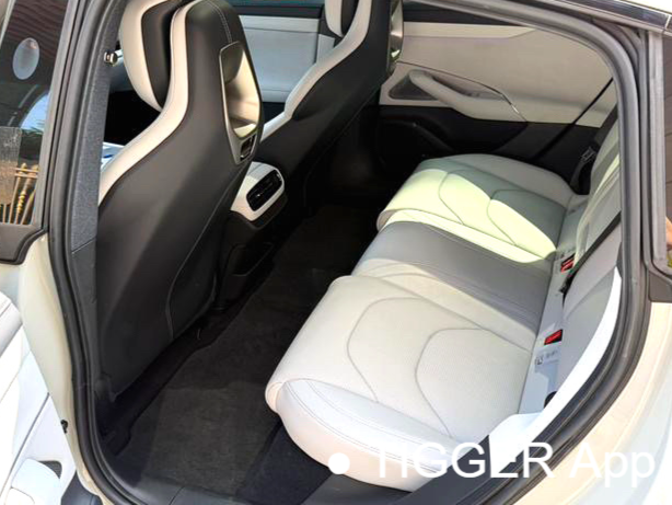 Xiaomi 2024 SU7 830km rear wheel drive ultra long range advanced intelligent driving Pro version automatic transmission