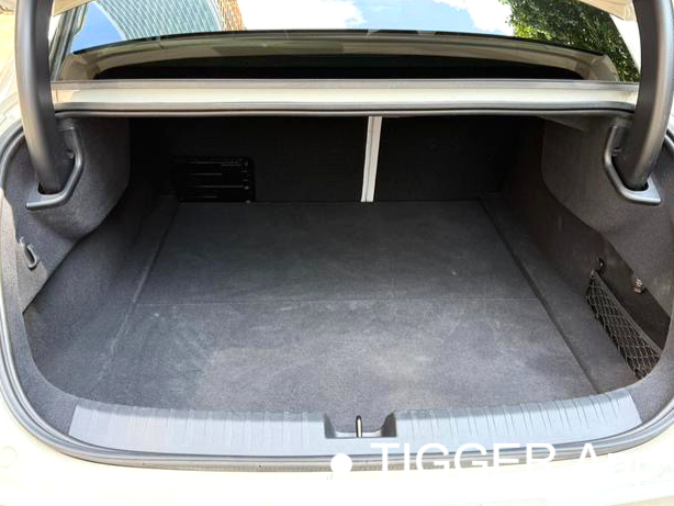 Xiaomi 2024 SU7 830km rear wheel drive ultra long range advanced intelligent driving Pro version automatic transmission