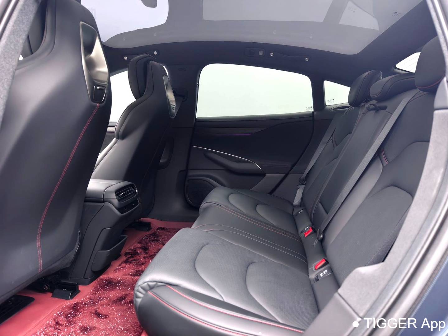 Xiaomi 2024 SU7 830km rear wheel drive ultra long range advanced intelligent driving Pro version automatic transmission