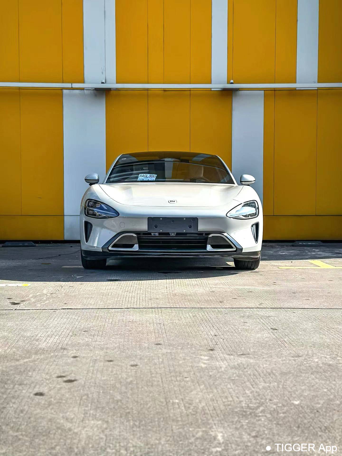 used Xiaomi 2024 SU7 700km rear wheel drive standard founding version automatic transmission