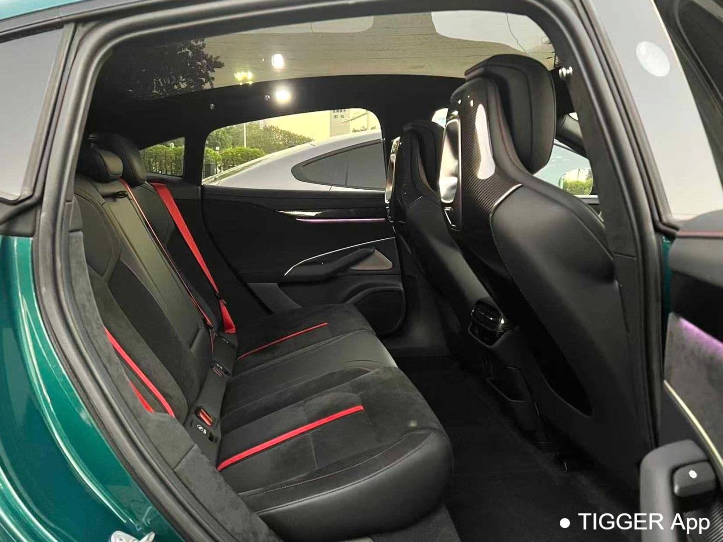 Xiaomi 2025 SU7 Ultra Automatic Transmission