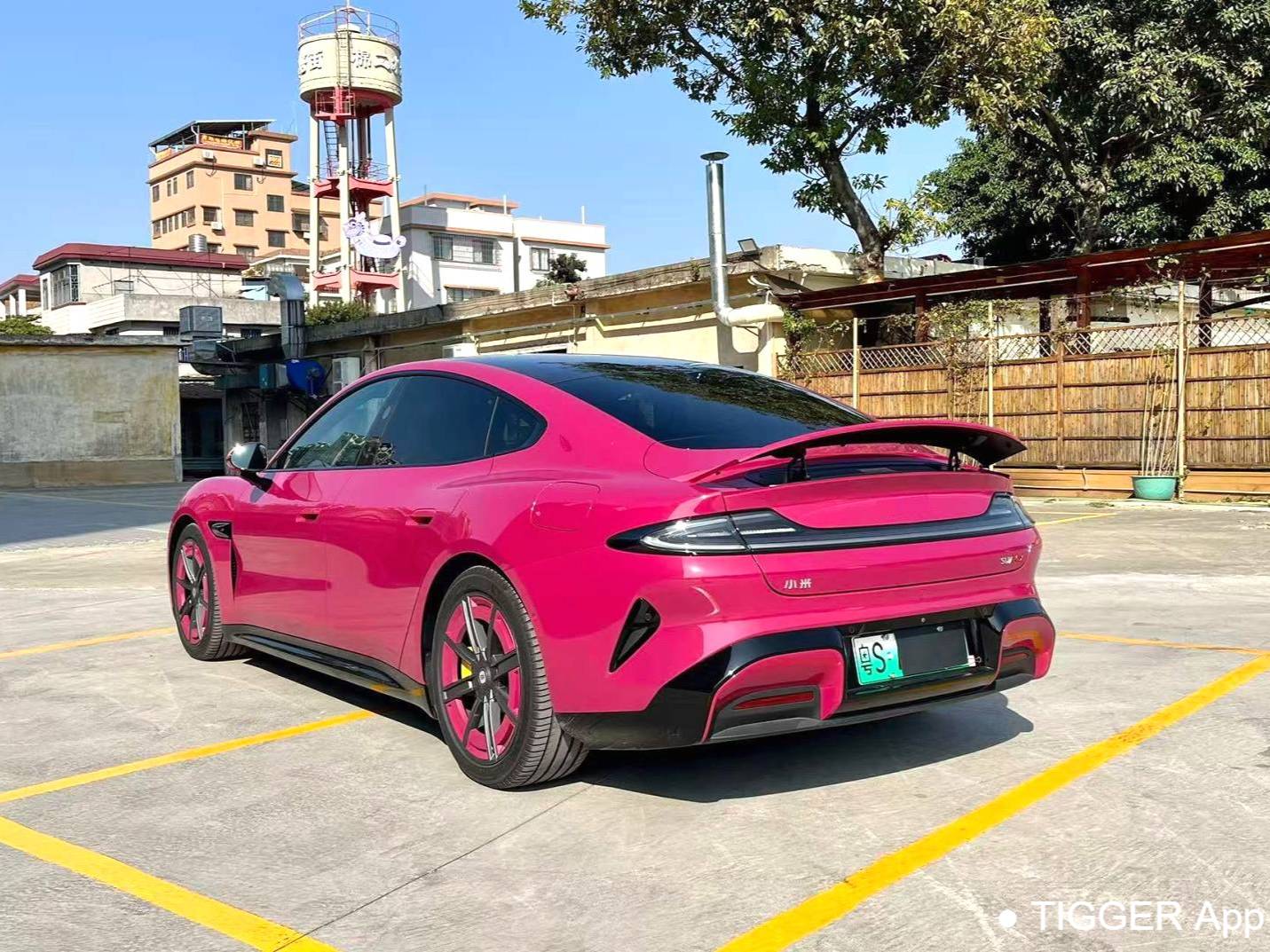 Xiaomi 2024 SU7 800km four-wheel drive ultra long range advanced intelligent driving Max version automatic transmission