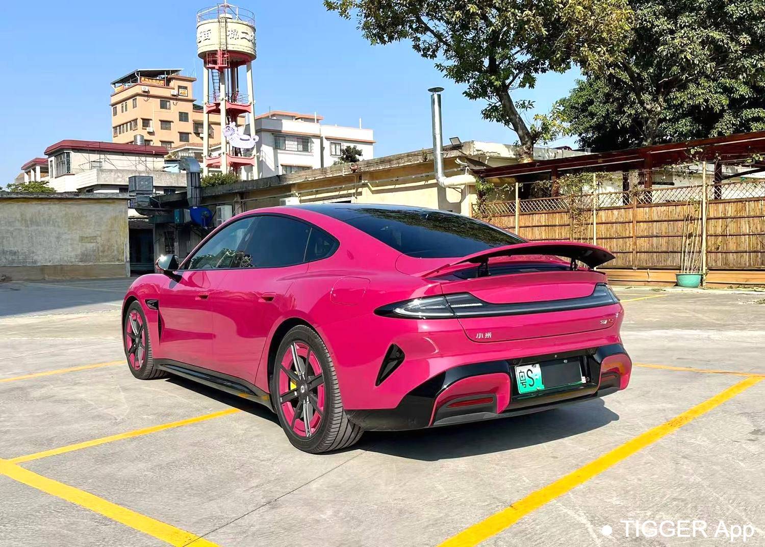 used Xiaomi 2024 SU7 800km four-wheel drive ultra long range advanced intelligent driving Max version automatic transmission