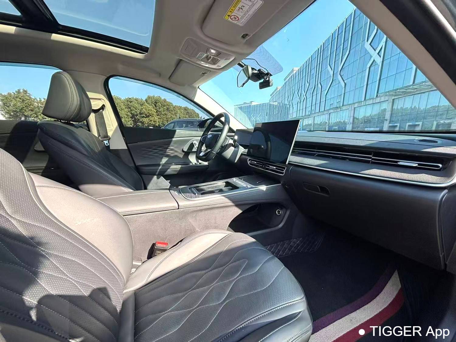 مستعمل FULWIN 2025 A8L 1.5TGDI 145km Comfort Automatic Transmission
