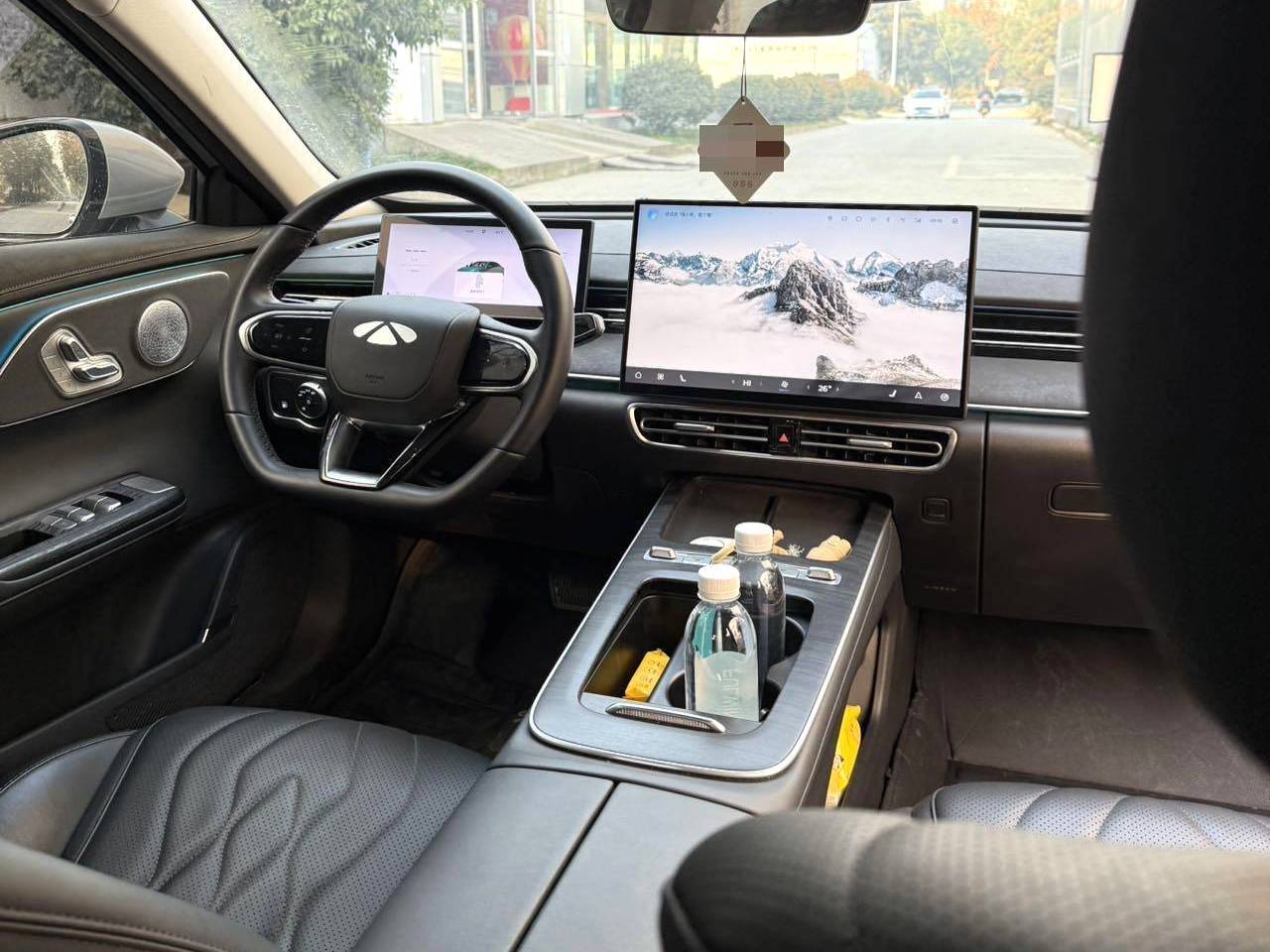 FULWIN 2025 A8L 1.5TGDI 145km Luxury Automatic Transmission