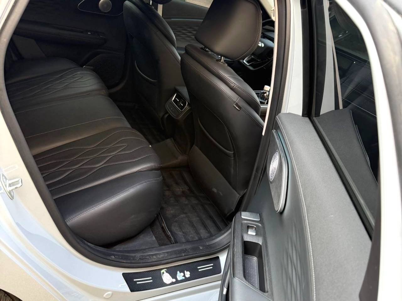 FULWIN 2025 A8L 1.5TGDI 145km Luxury Automatic Transmission