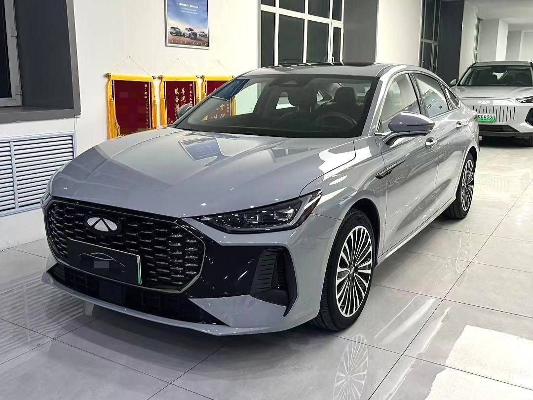 FULWIN 2025 A8L 1.5TGDI 145km Luxury Automatic Transmission