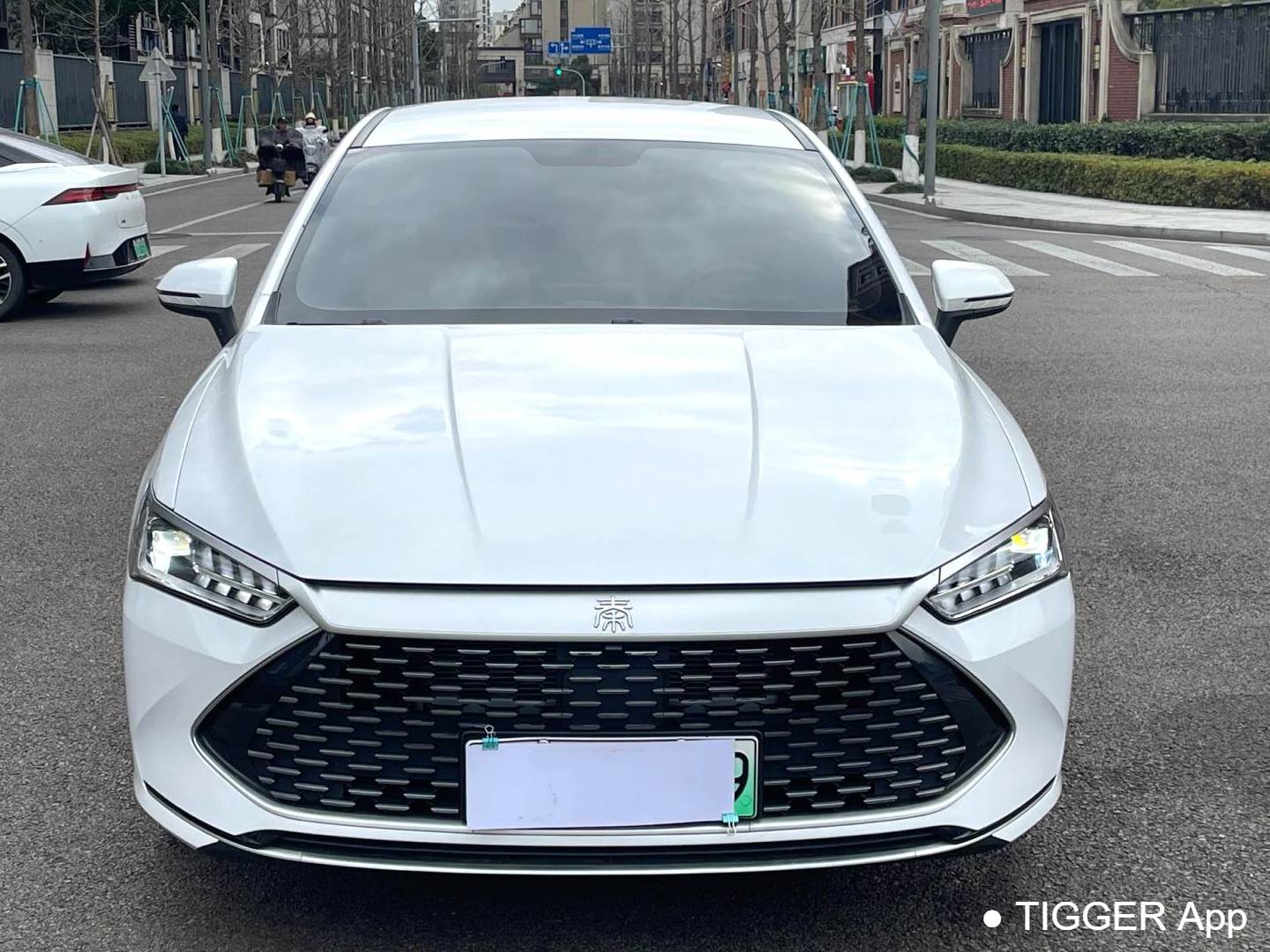 BYD 2024 QIN PLUS DM-i 1.5 Stepless Honor Edition 55KM Leading Automatic Transmission