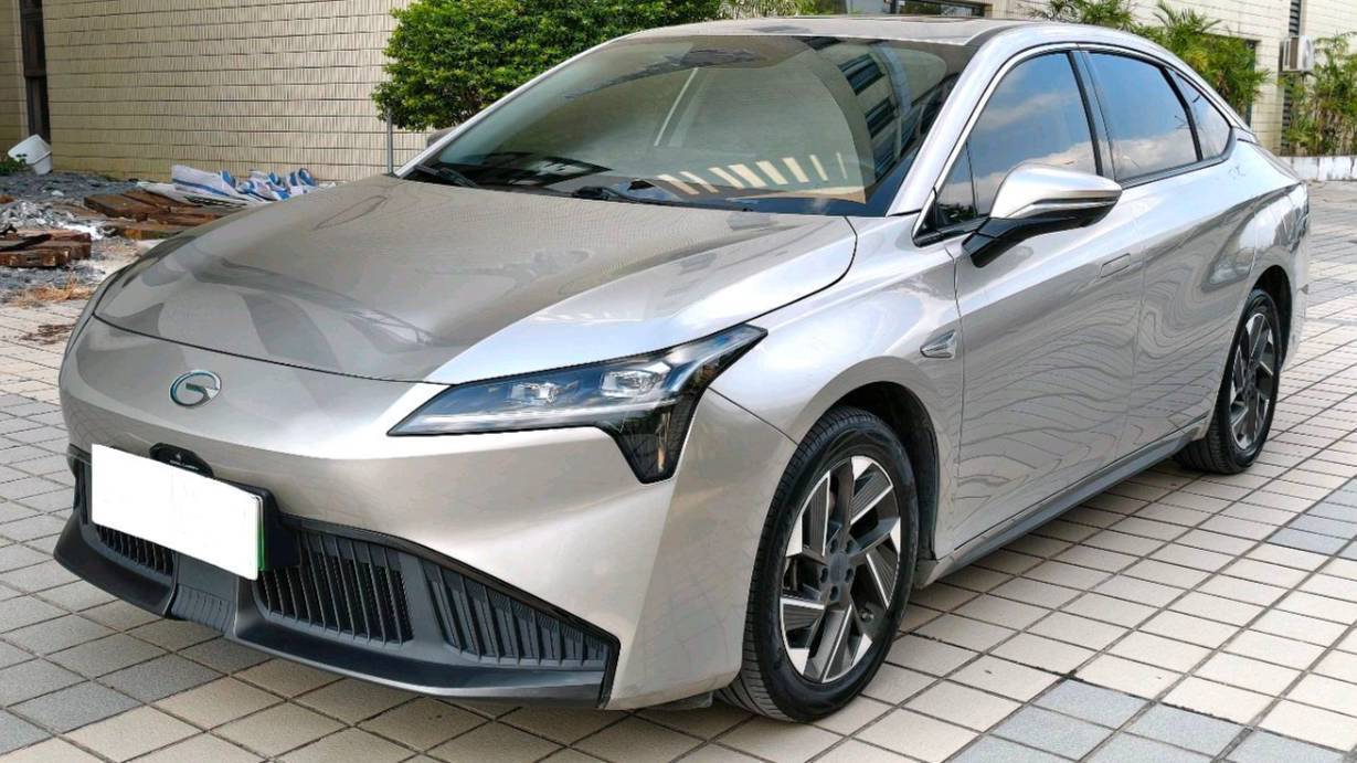 AION 2023 AION S PLUS 70 Enjoyment Edition with ternary lithium automatic transmission