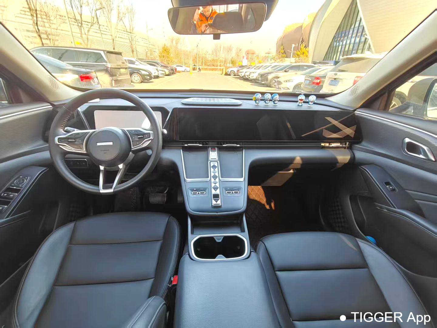 HAVAL 2023  XIAOLONG MAX 1.5 Hi4 105 Navigation Edition Automatic Transmission