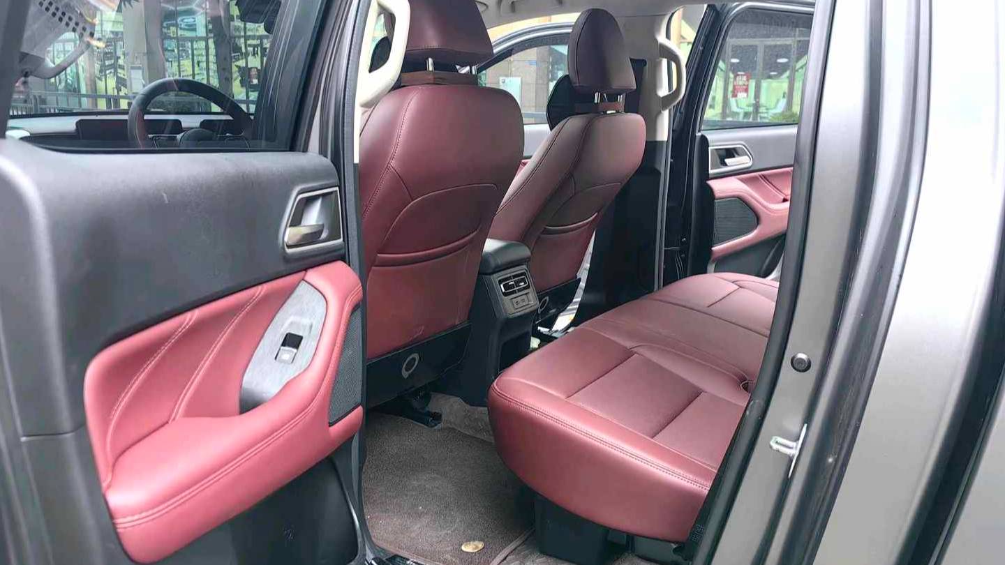 Great Wall 2023 POER 2.0T Off road Edition Diesel 4WD Everest Edition Automatic Transmission