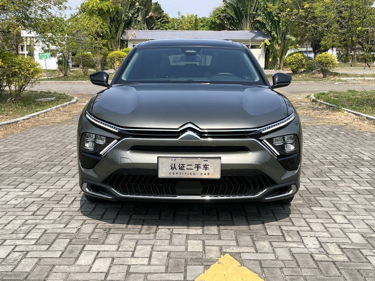 Citroën‌ 2022 Citroën C5 X 1.6T Enjoy Extraordinary Year of the Tiger Opening Red Edition