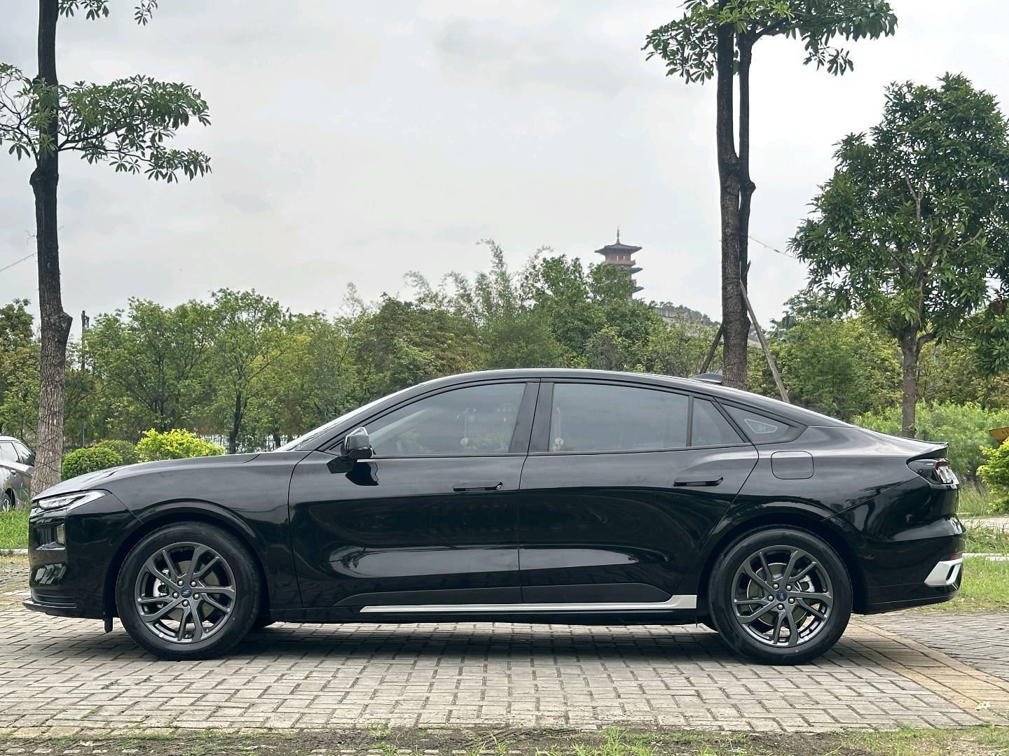 مستعمل Ford 2025 Mondeo‌ 2.0 PHEV Intelligent Control Flagship National VI