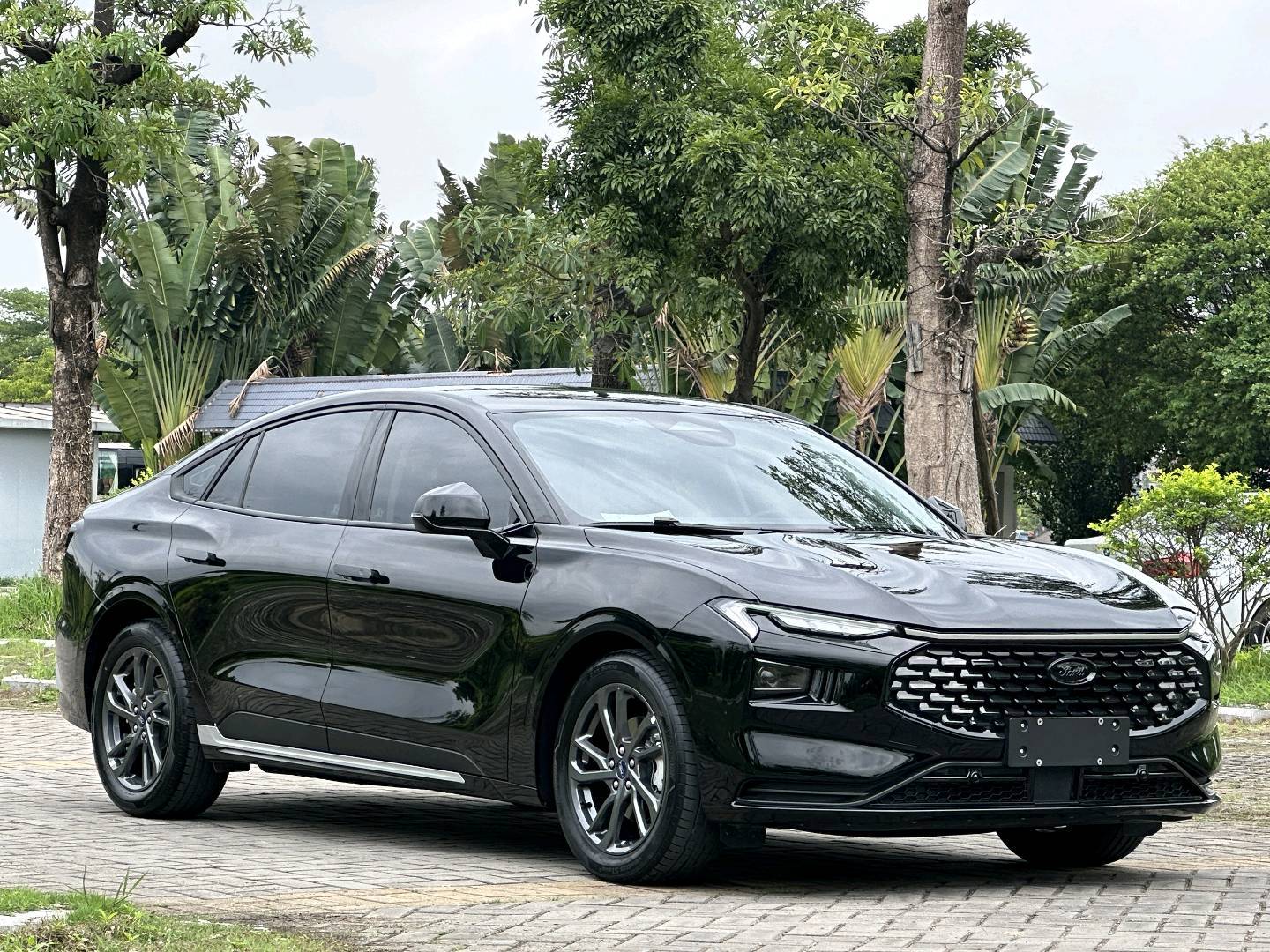 مستعمل Ford 2025 Mondeo‌ 2.0 PHEV Intelligent Control Flagship National VI