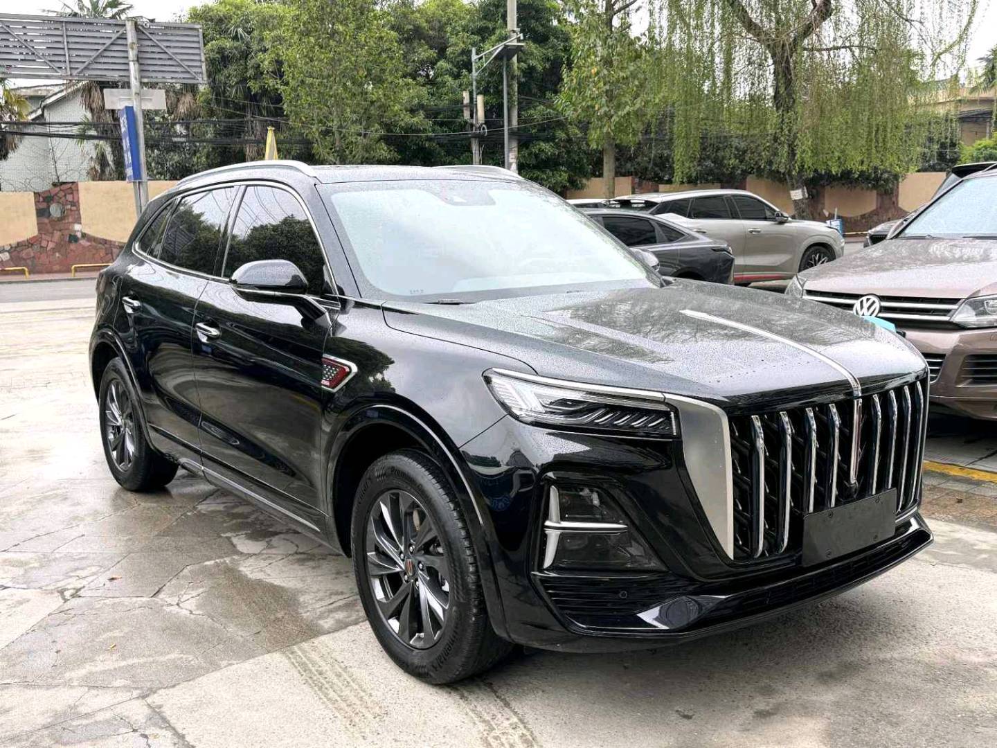 مستعمل Hong Qi 2023 HS5 Upgraded 2.0T Zhilian Flag Enjoyment Edition