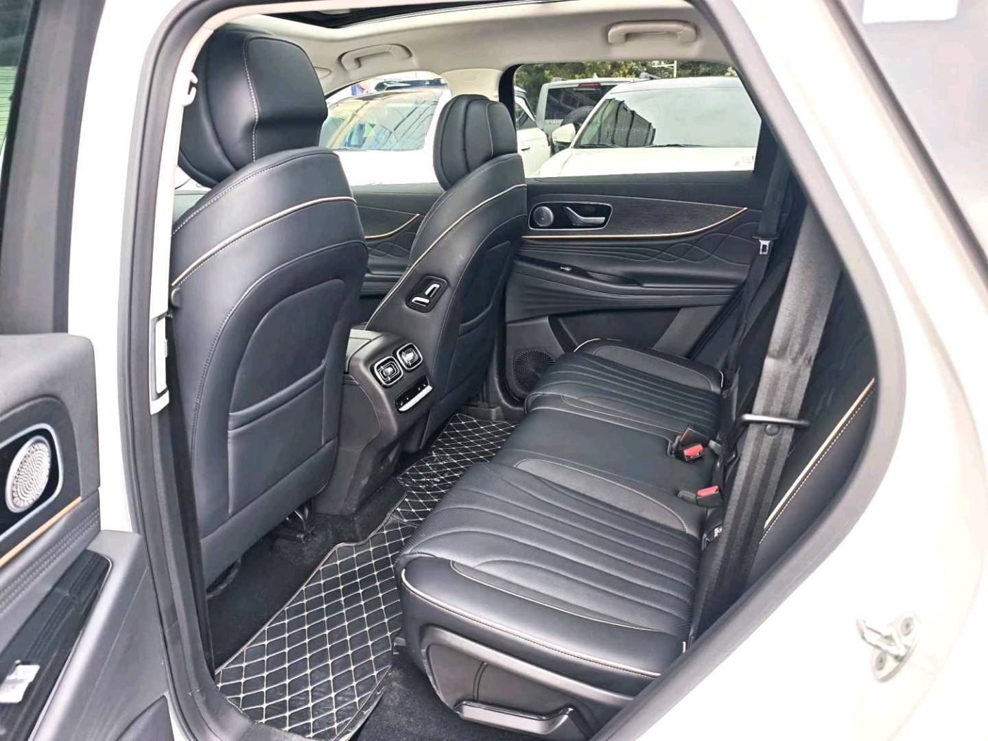 مستعمل Chery 2023 Tiggo 9 Upgraded 2.0T automatic two wheel drive luxury version 5-seater