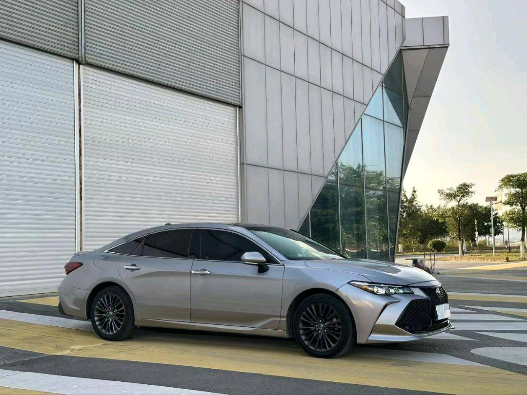 Toyota 2019 Avalon 2.5L Touring Premium Edition National VI