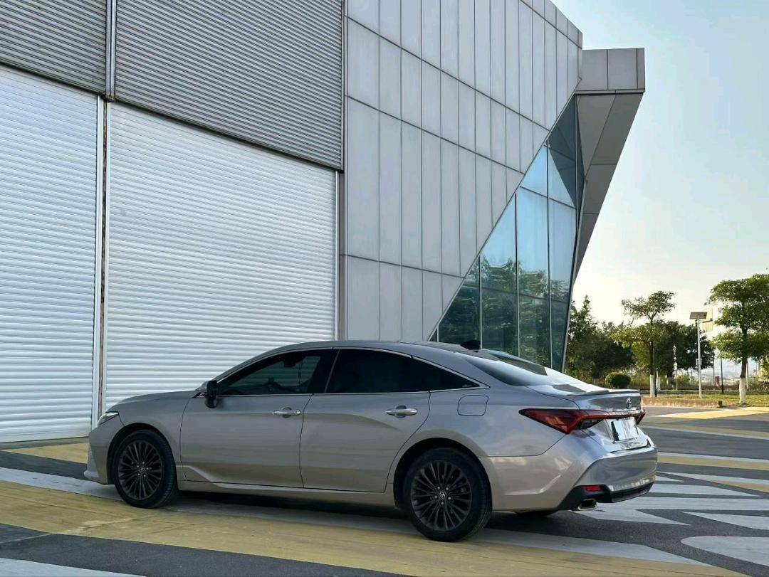 مستعمل Toyota 2019 Avalon 2.5L Touring Premium Edition National VI