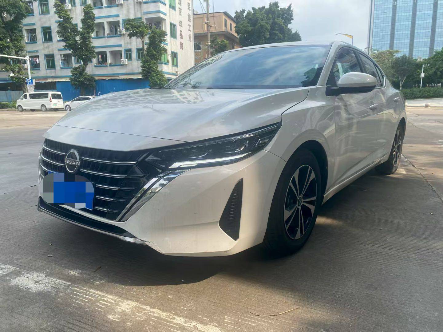 NISSAN 2024 SYLPHY 1.6L XL CVT Enjoyment Edition سيارة مستعملة