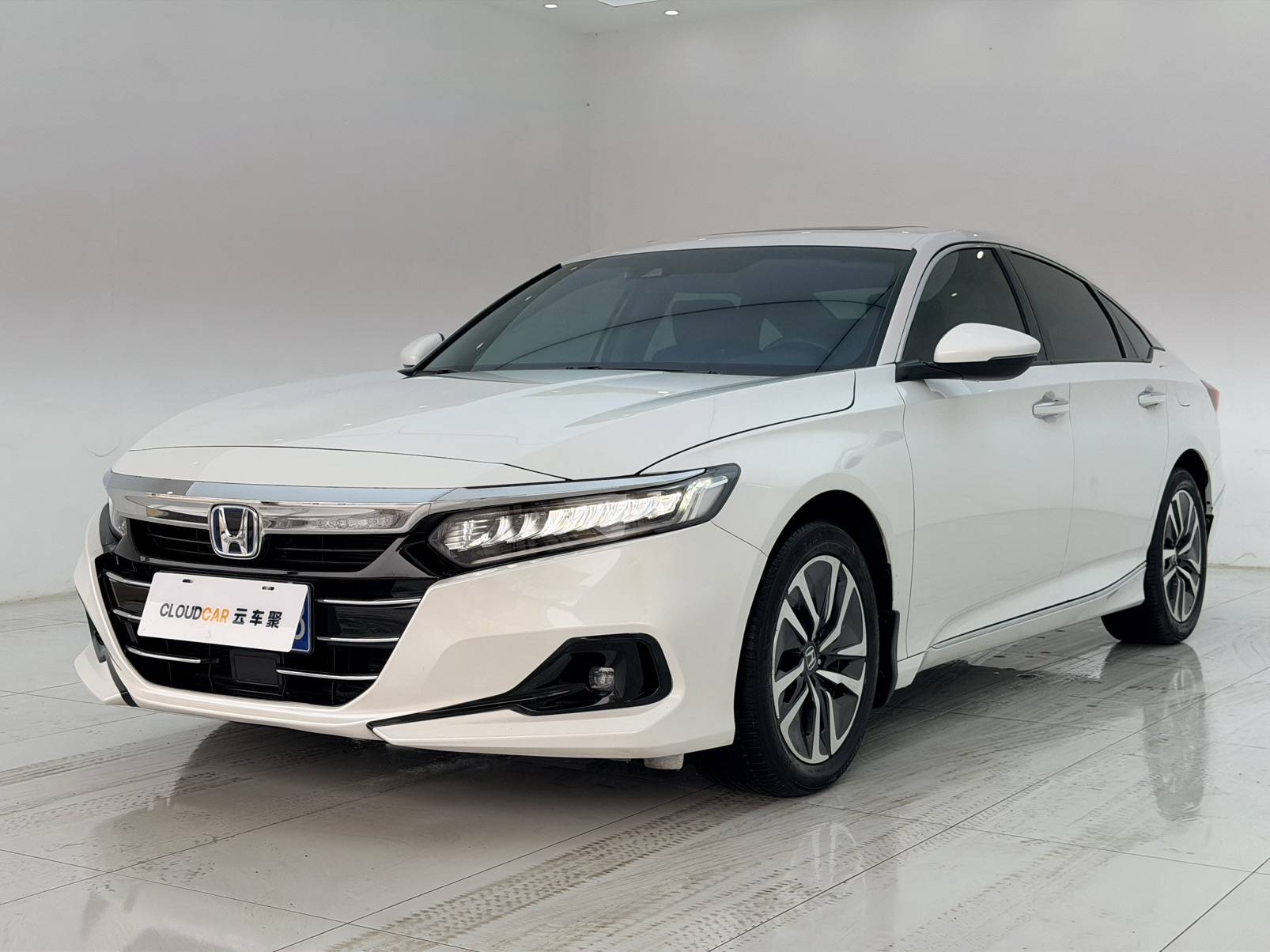 HONDA 2022 ACCORD Hybrid 2.0L Sharp Collar Edition سيارة مستعملة