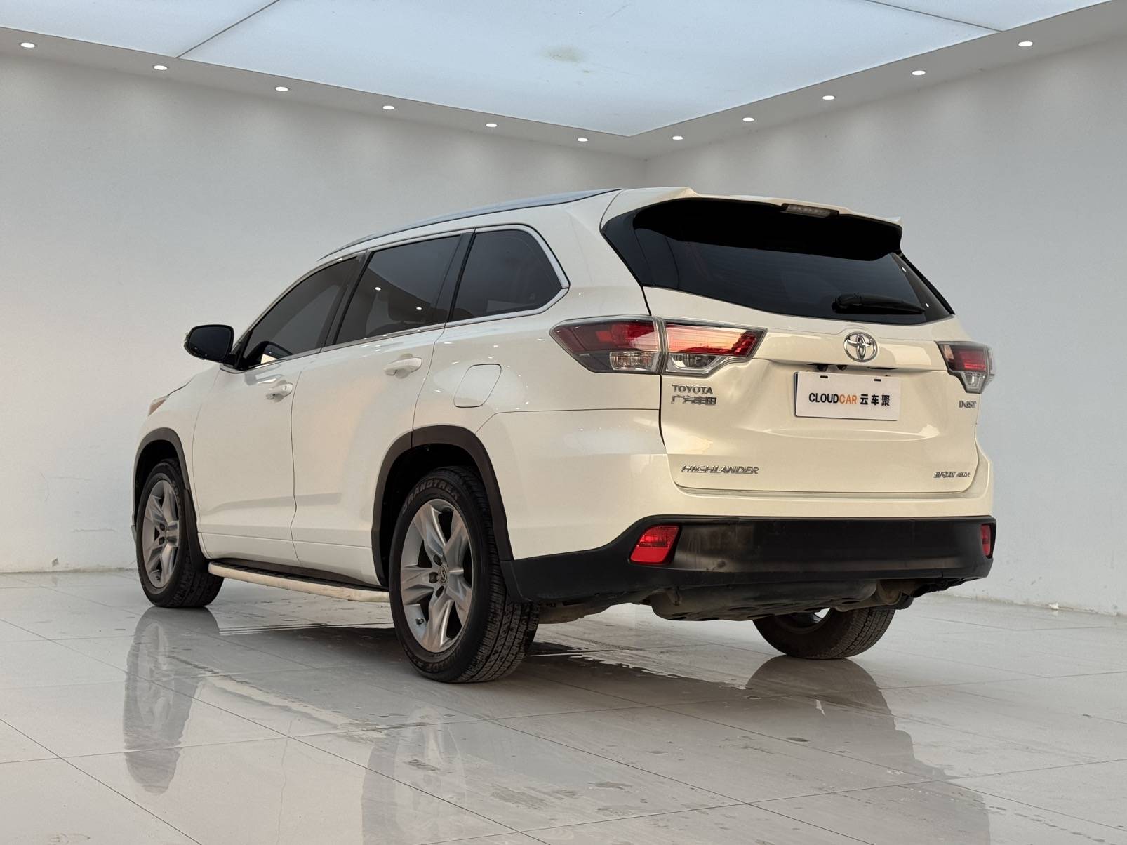 مستعمل Toyota 2015 Highlander‌ 2.0T four-wheel drive luxury navigation version 7-seater
