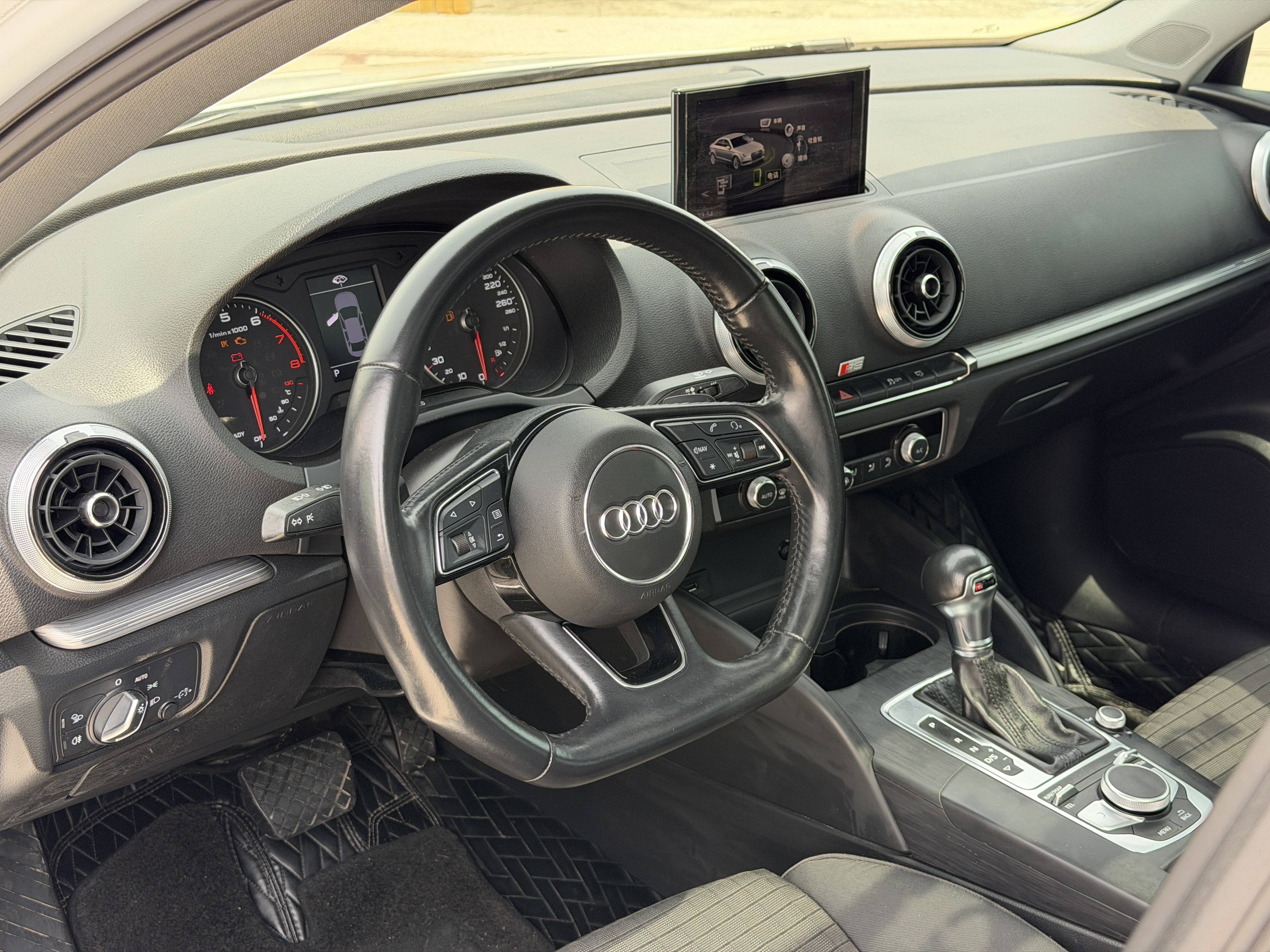 مستعمل Audi 2018 A3 30th Anniversary Sportback 35 TFSI Enterprising Type