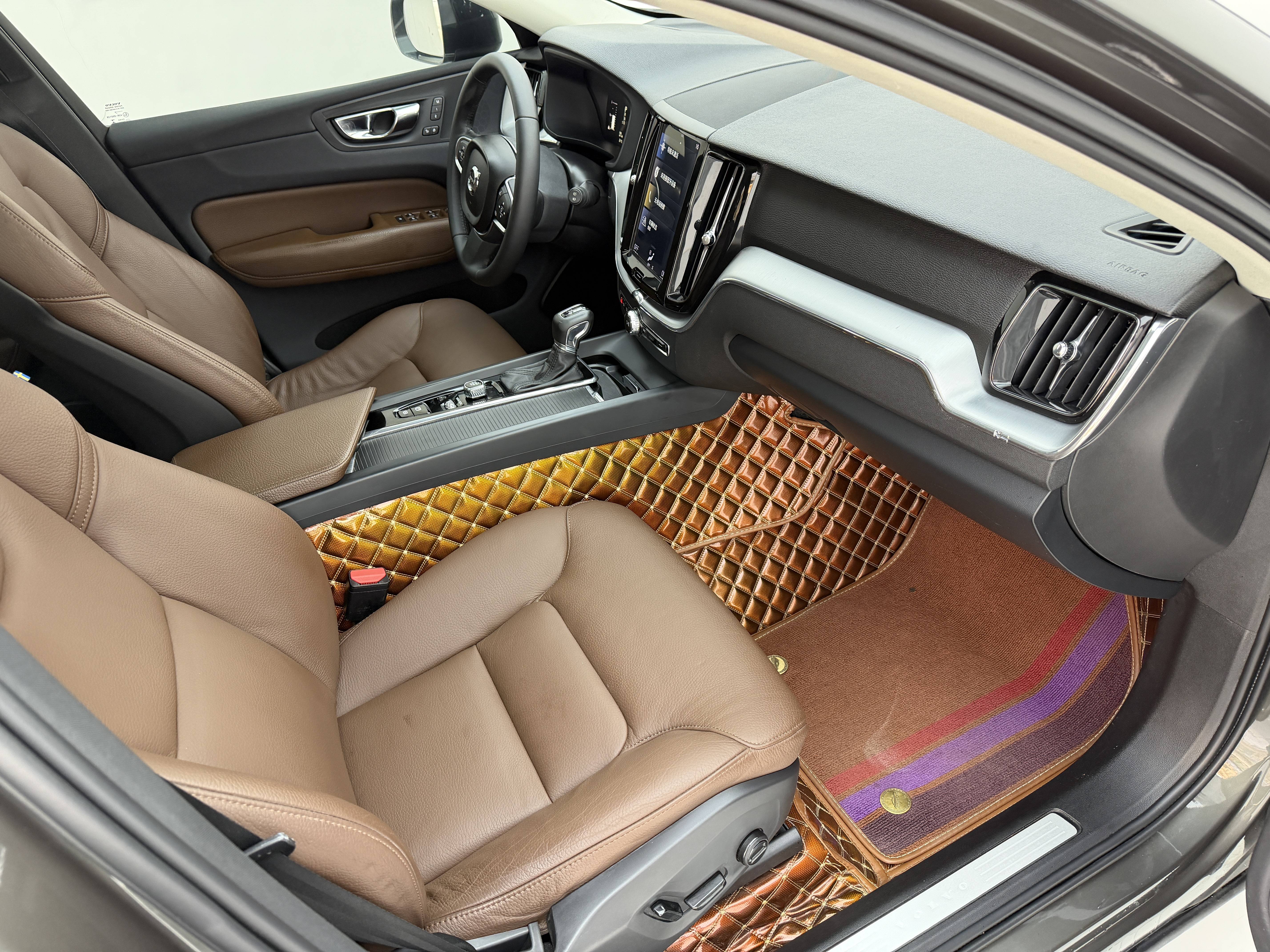 مستعمل VOLVO China 2019 XC60 T5 AWD Smart Remote Edition
