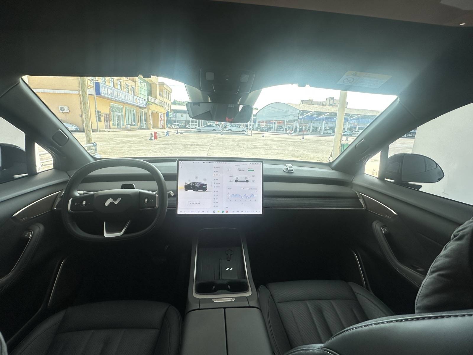 مستعمل ONVO 2024 L60 85kWh rear wheel drive version