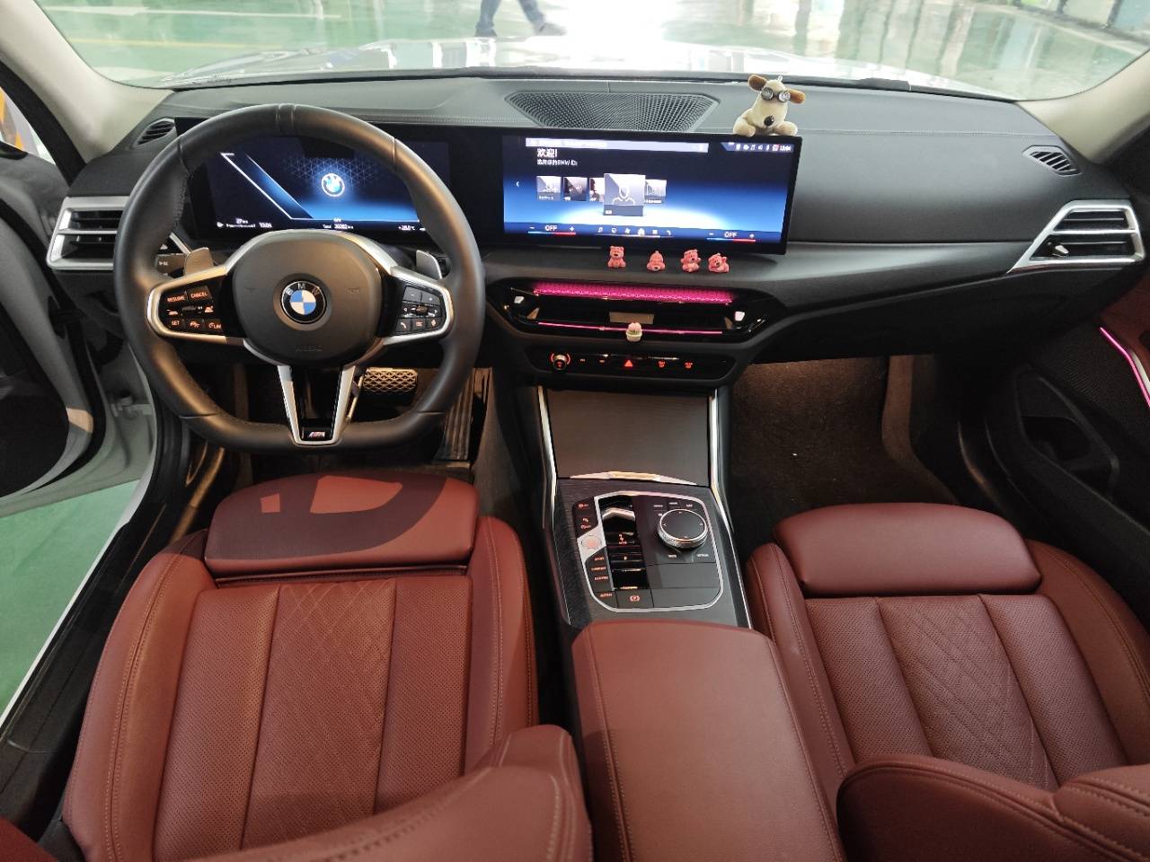 مستعمل BMW 2025 3 Series 325Li M Sport Package
