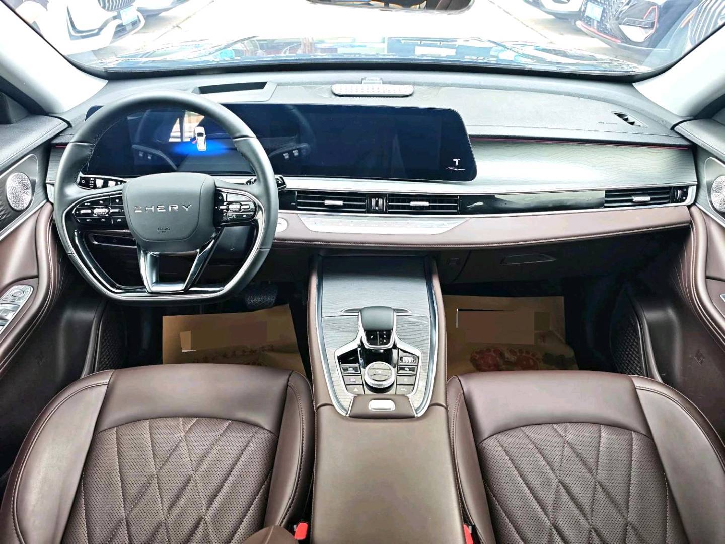 مستعمل Chery 2022 Tiggo 8PRO 390T two wheel drive massive edition 7-seater