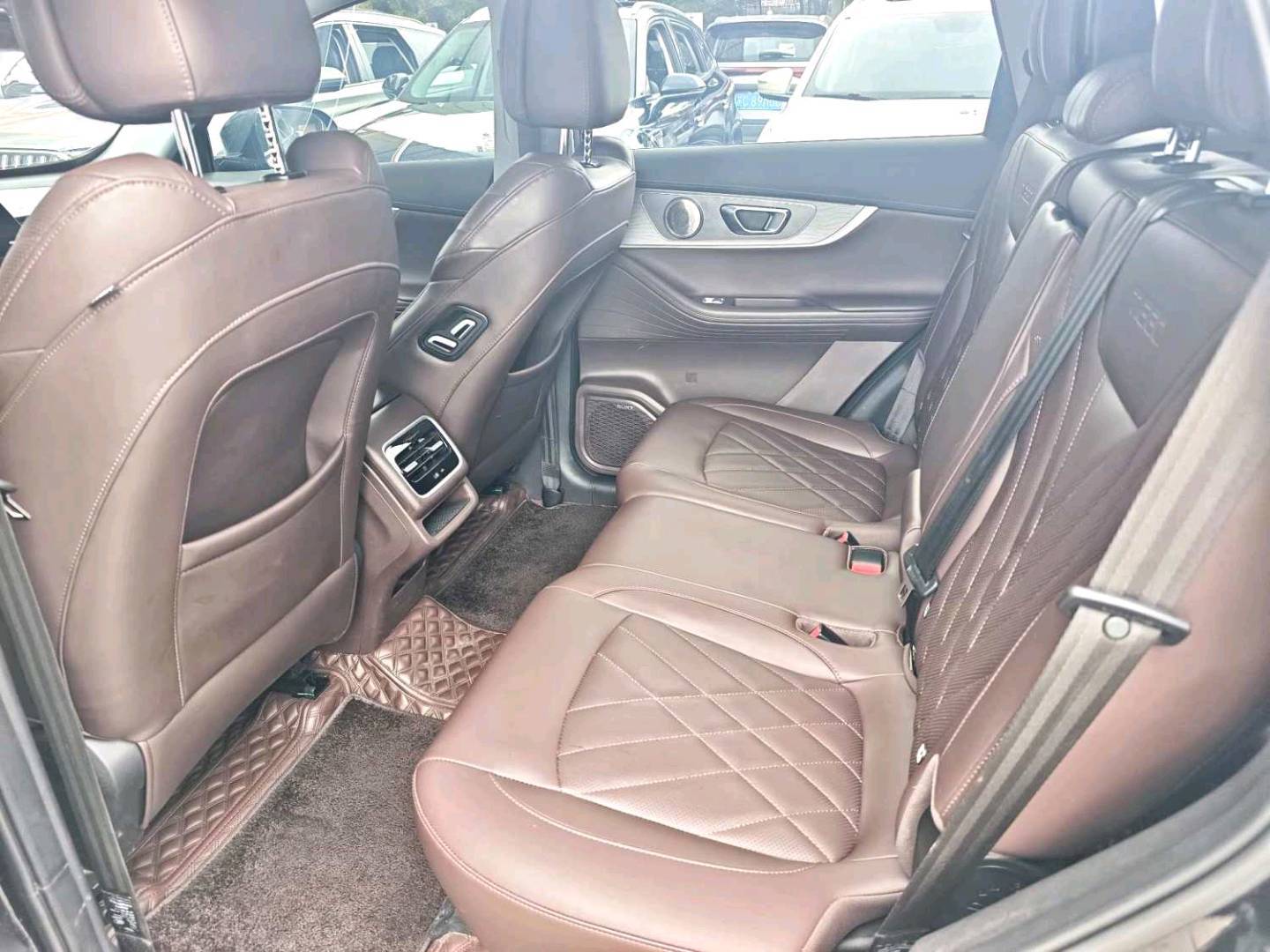 مستعمل Chery 2022 Tiggo 8PRO 390T two wheel drive massive edition 7-seater