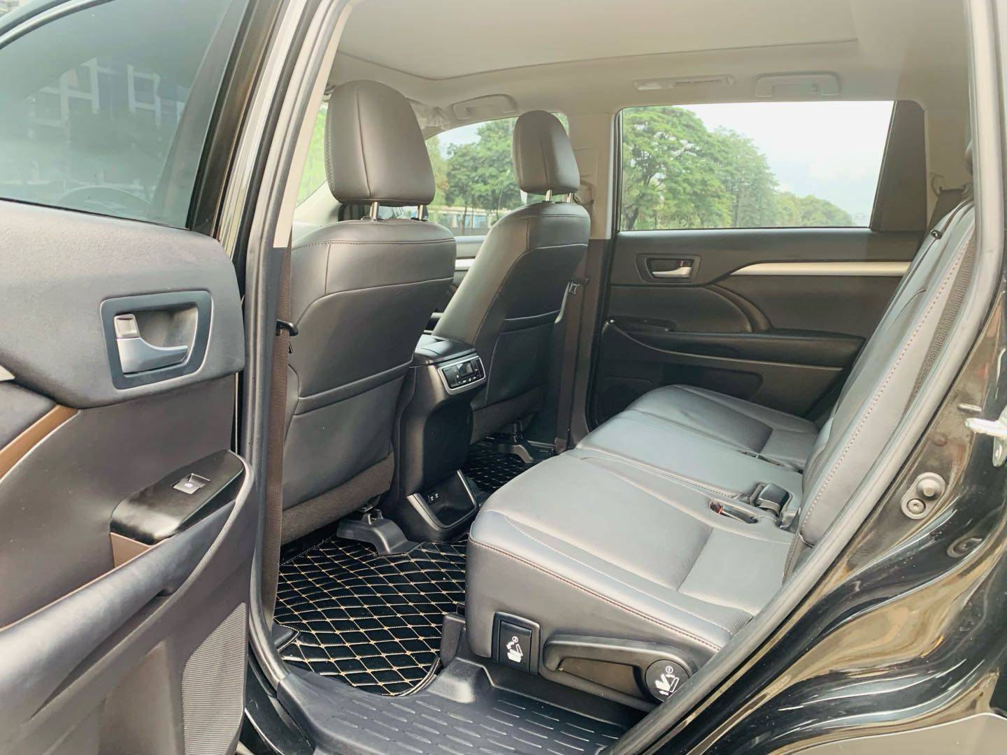 Toyota 2018 Highlander‌ 2.0T 4WD Luxury Edition 7-seater